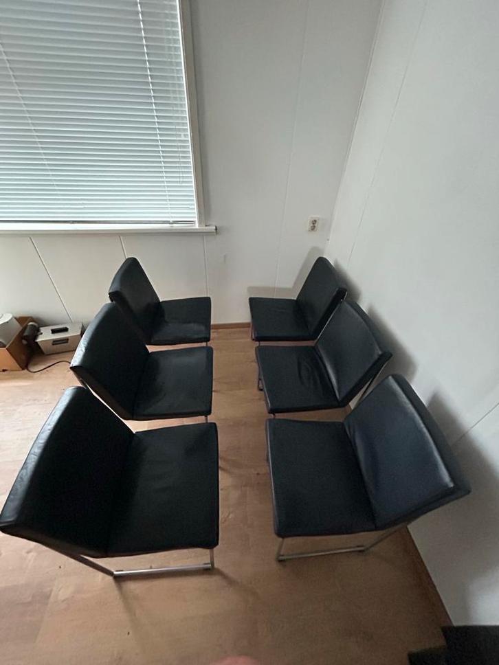 Harvink donker blauwe lederen eetkamerstoelen - set van zes, Huis en Inrichting, Stoelen, Gebruikt, Vijf, Zes of meer stoelen