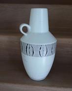 Grote West Germany vaas, 38cm, wit, Wit, Aardewerk of Porselein, Ophalen of Verzenden, Zo goed als nieuw