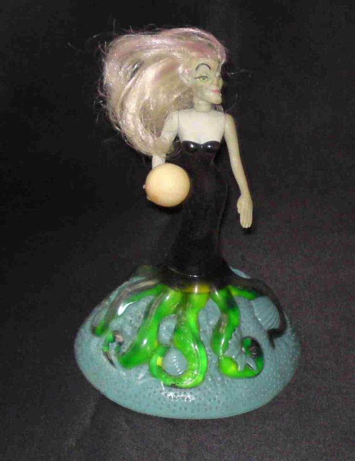 Disney; the little mermaid ! Ariel !, Verzamelen, Disney, Zo goed als nieuw, Beeldje of Figuurtje, Pocahontas of Kl. Zeemeermin