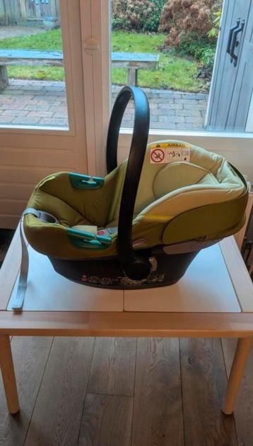 Cybex Aton S2 beschikbaar voor biedingen