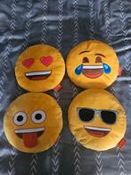 Emoji Kussens - Set van 4!, Huis en Inrichting, Woonaccessoires | Kussens, Ophalen of Verzenden