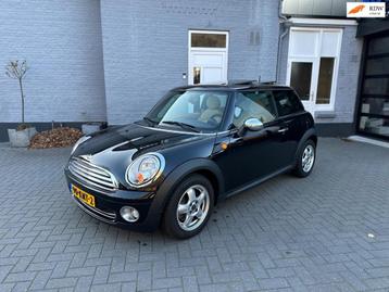 Mini Mini 1.6 Cooper | PANO | LEER | CRUISE | NW APK | beschikbaar voor biedingen