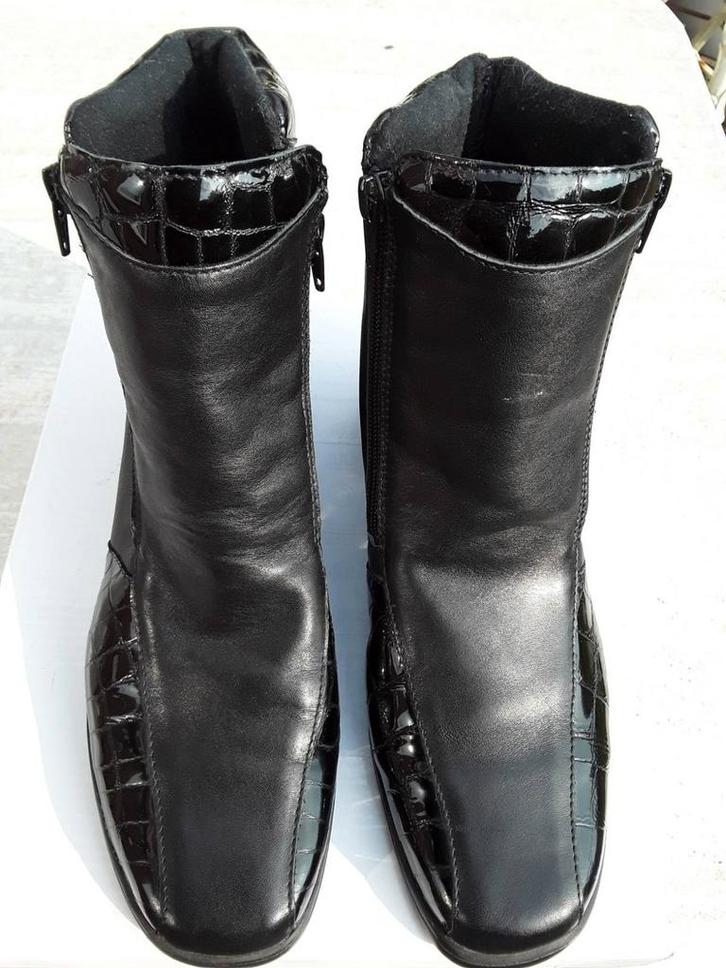 Nieuw! Elegante comfortabele half laarzen van ACO, 40 leer, Kleding | Dames, Schoenen, Nieuw, Lage of Enkellaarzen, Zwart, Verzenden
