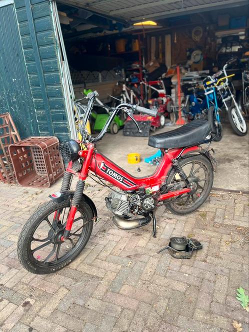 Gereviseerde 65cc a35 tomos, Fietsen en Brommers, Brommers | Tomos, Zo goed als nieuw, Standard, Ophalen