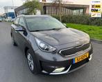 Kia Niro 1.6 GDi Hybrid DynamicLine, Trekhaak AUTOMAAT, 1E E, Te koop, Zilver of Grijs, 73 €/maand, Gebruikt