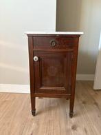 Antiek kastje met marmer blad, Ophalen