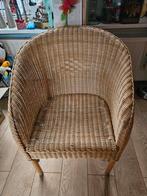 Rotan stoel, Huis en Inrichting, Stoelen, Ophalen of Verzenden, Zo goed als nieuw, Bruin, Eén