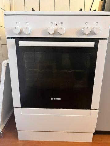 Bosch gasfornuis beschikbaar voor biedingen