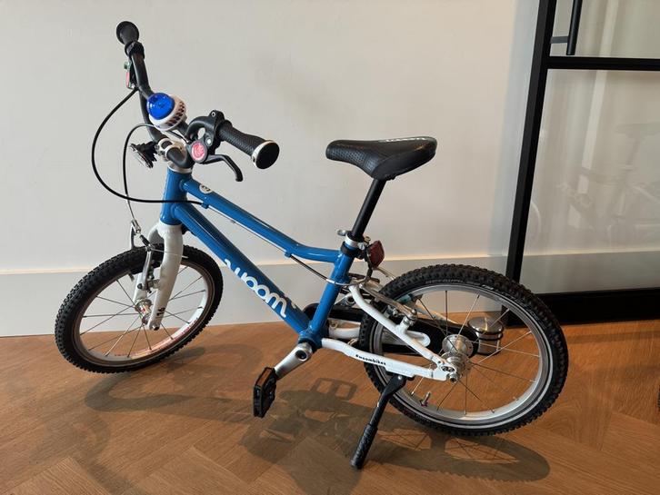 Woom 3 Kinderfiets - Blauw - Lichtgewicht!, Fietsen en Brommers, Fietsen | Kinderfietsjes, Zo goed als nieuw, Minder dan 16 inch