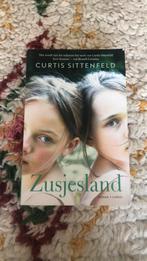 Curtis Sittenfeld - Zusjesland, Curtis Sittenfeld, Ophalen of Verzenden, Zo goed als nieuw, Nederland