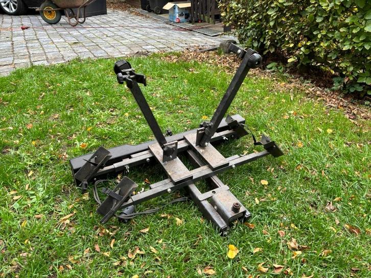 fietsendrager voor 4x4 met reservewiel achterop (Land Rover), Auto diversen, Fietsendragers, Zo goed als nieuw, Trekhaakdrager