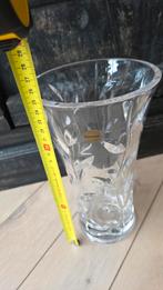 Als nieuw,  cristallen vaas voor 3.00euro, Overige kleuren, Ophalen of Verzenden, Minder dan 50 cm, Glas