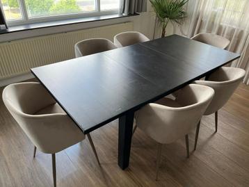 Gratis zwarte Ikea uitschuifbare tafel