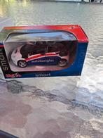Maisto autotaalglas, Hobby en Vrije tijd, Ophalen of Verzenden, Zo goed als nieuw, Auto, Overige merken