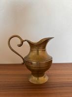 Vintage messing kruik goud zwaar massief oude pitcher, Ophalen of Verzenden