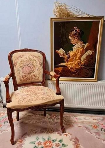 Vintage geborduurde barok stoel  beschikbaar voor biedingen