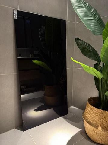 Mooi infrarood paneel, zwart glas, 60x120 cm, 700 W beschikbaar voor biedingen