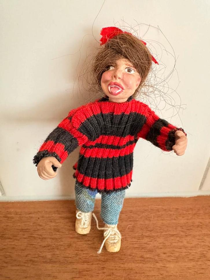 Handgemaakt poppenhuispopje pop popje poppenhuis, Verzamelen, Poppenhuizen en Toebehoren, Zo goed als nieuw, Popje, Ophalen of Verzenden