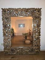 Spiegel met handgesneden houten lijst (150x125cm), Huis en Inrichting, Woonaccessoires | Spiegels, Ophalen, Gebruikt, Vierkant