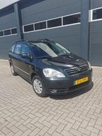 Toyota Avensis Verso 2.0 Vvt-i 7-SEATER 2003 Grijs, Origineel Nederlands, Te koop, 2000 cc, Zilver of Grijs