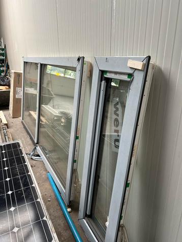 Te koop 2 kunstofkozijnen tripple glas beschikbaar voor biedingen