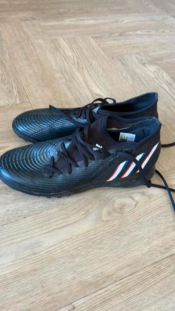 Adidas graffelschoenen beschikbaar voor biedingen