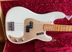 Fender CS 1957 Precision, Ophalen of Verzenden, Zo goed als nieuw, Elektrisch