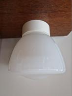 Vintage wit glazen plafonnière, Ophalen of Verzenden, Zo goed als nieuw, Glas