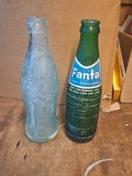Antieke lege glazen Fanta en zcoca Cola flesjes jaren 50, Ophalen of Verzenden, Gebruikt, Verpakking