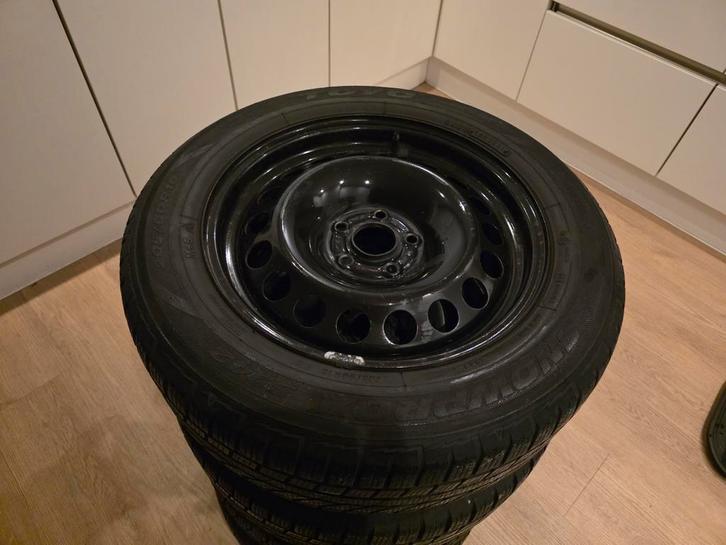 Set Winterbanden met Velgen, Auto-onderdelen, Banden en Velgen, Banden en Velgen, Winterbanden, 16 inch, 205 mm, Personenwagen