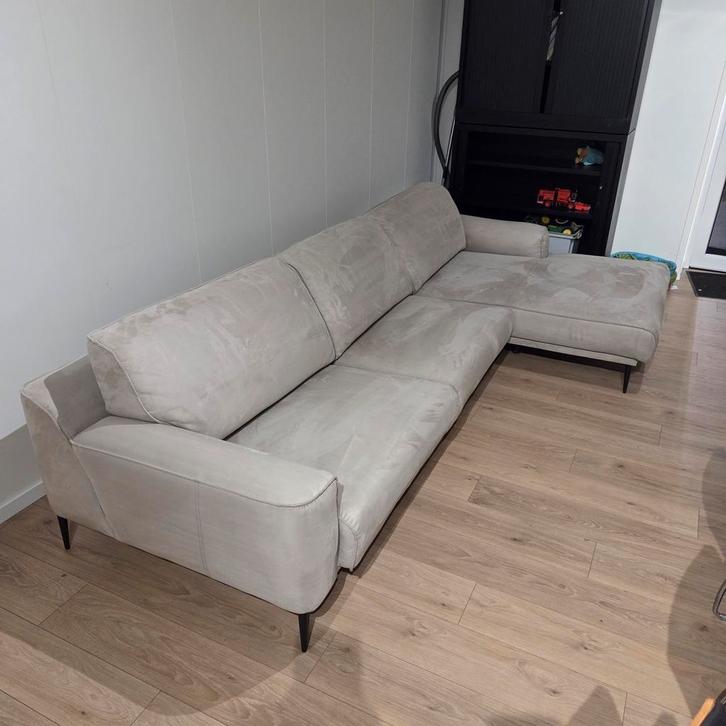 XOOON Zilvano Hoekbank lichtgrijs/creme, jong gebruikt, Huis en Inrichting, Banken | Sofa's en Chaises Longues, Nieuw, Vierpersoons of meer