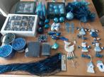 Doos met kerstballen etc blauw, Ophalen