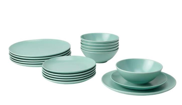 FÄRGKLAR - servies voor 8 mensen, Huis en Inrichting, Keuken | Servies, Gebruikt, Compleet servies, Effen, Aardewerk, Ophalen