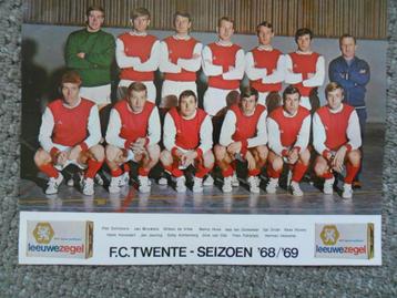 FC Twente spelersfoto's + teamfoto 68/69 (Leeuwenzegel) beschikbaar voor biedingen