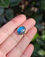 Zilveren Labradoriet Ring Veda - Echt Zilver, Verzenden, Info@lavicollection.com, Nieuw, Hoofdstraat 18C