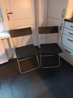 2 klapstoelen, Ophalen, Zo goed als nieuw, Twee