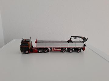 Scania streamline van J.S.J. Transport met stenentrailer . beschikbaar voor biedingen