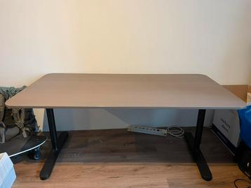 Ikea Bekant bureau
