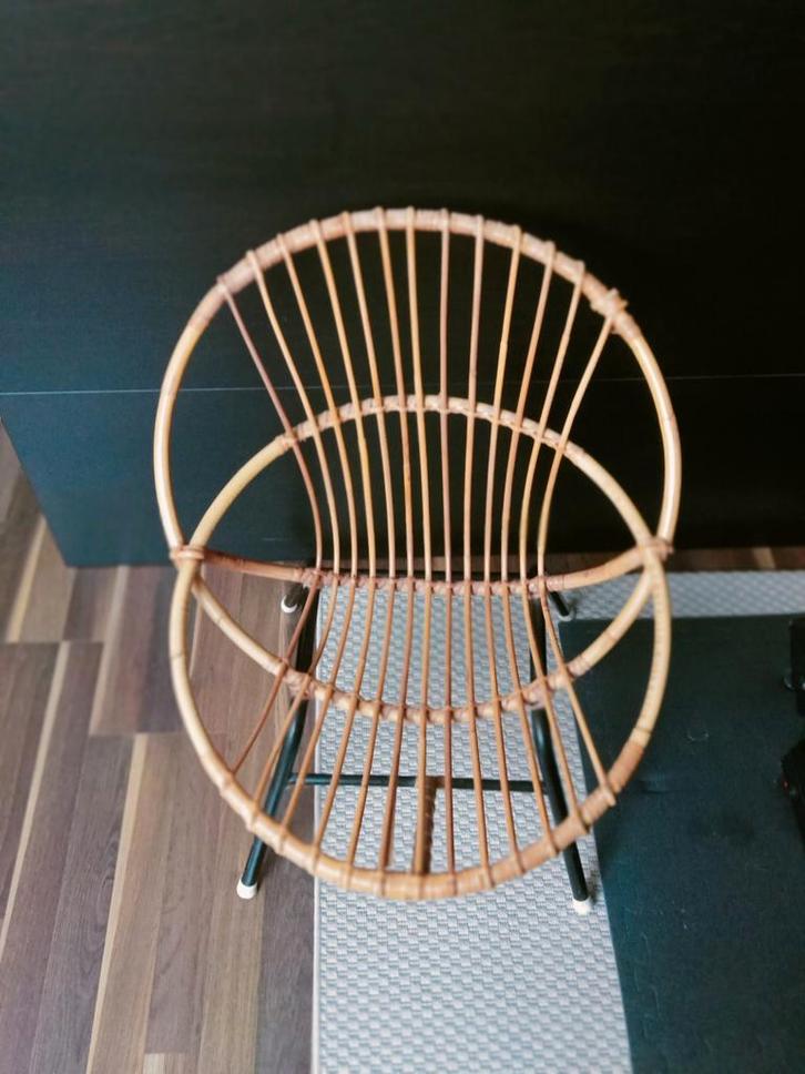 Rotan Kinder Tafel & Stoel - Opknapper, Huis en Inrichting, Stoelen, Gebruikt, Eén, Metaal, Riet of Rotan, Overige kleuren, Ophalen