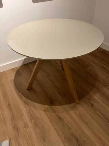 Ronde tafel CPH20 van Hay in eiken met linoleum ø90cm beschikbaar voor biedingen