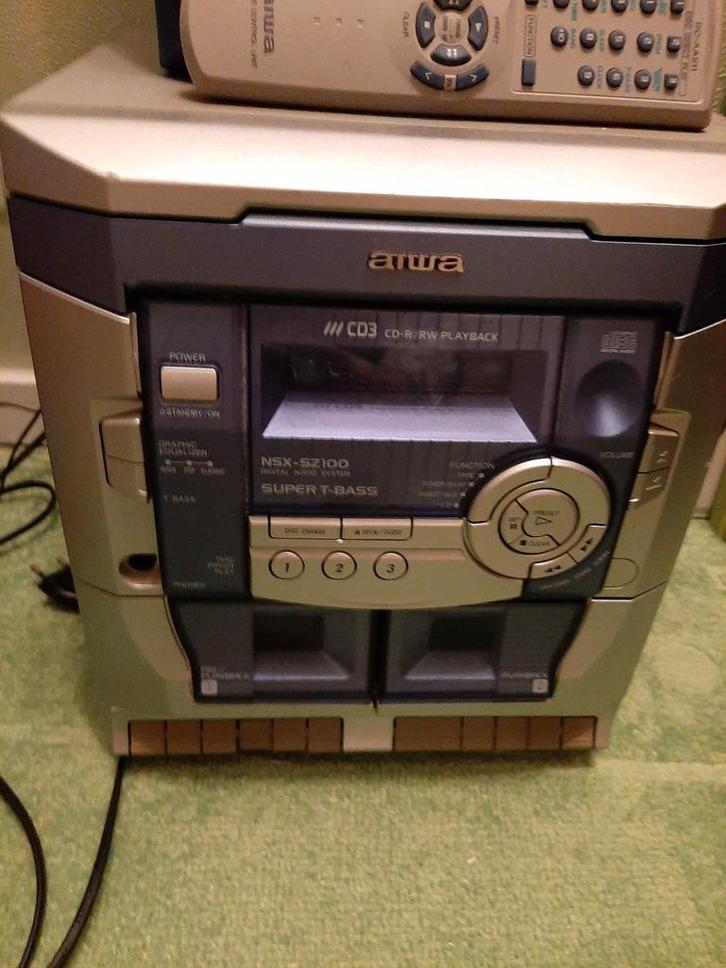 Aiwa Stereo Set met CD en Cassette, Audio, Tv en Foto, Stereo-sets, Gebruikt, Cassettedeck, Cd-speler, Speakers, Akai, Microset