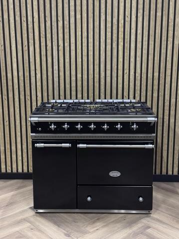 Luxe Lacanche Fornuis zwart TOPSTAAT + GASOVEN beschikbaar voor biedingen