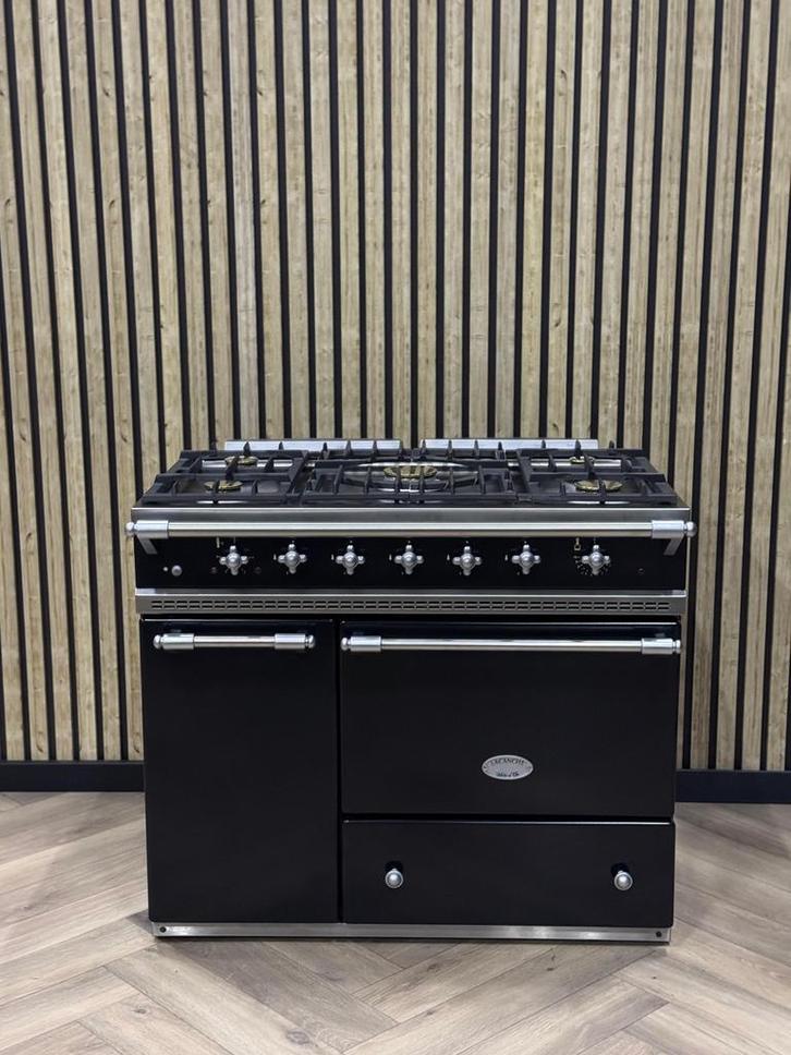 Luxe Lacanche Fornuis zwart TOPSTAAT + GASOVEN, Witgoed en Apparatuur, Fornuizen, Zo goed als nieuw, Vrijstaand, Gas, 5 kookzones of meer
