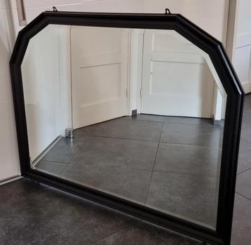 Grote Spiegel 133x102cm zwart frame
