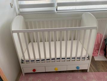 Ikea ledikant Babybedje met lade, wit, 60x120 cm