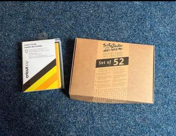 Kaarten & Cardstock Papier beschikbaar voor biedingen