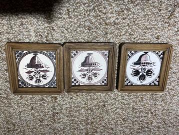 Antieke Bloempottegels Ingelijst - Set van 3 beschikbaar voor biedingen