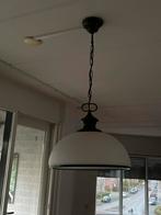 Koperkleurige hanglamp met melkglas, Huis en Inrichting, Lampen | Hanglampen, Ophalen, Gebruikt, Glas, 75 cm of meer