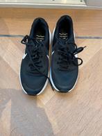 Nike Revolution hardloopschoenen maat 38,5, Zwart, Nike, Ophalen of Verzenden, Gedragen