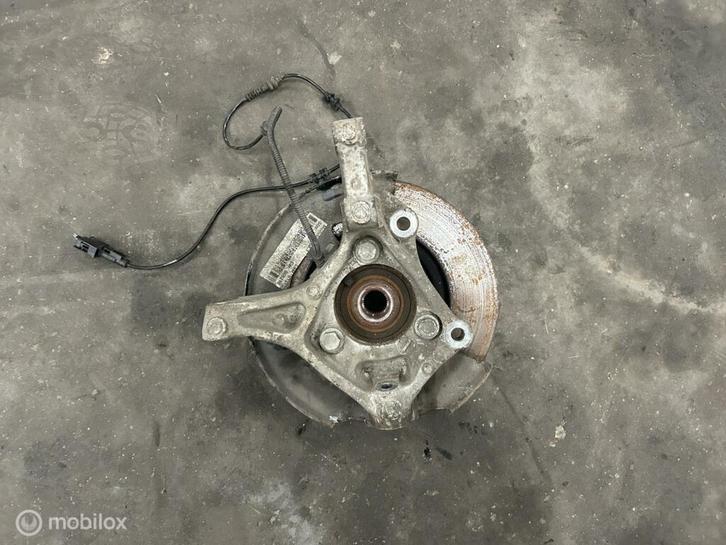 Fusee linksvoor Opel Astra Sports Tourer K(16-'19) 39030299, Auto-onderdelen, Ophanging en Onderstel, Opel, Gebruikt, Ophalen of Verzenden